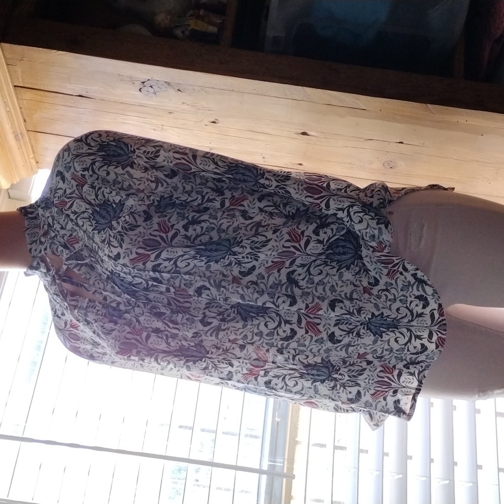 Philosophy loose botanical floral blouse S